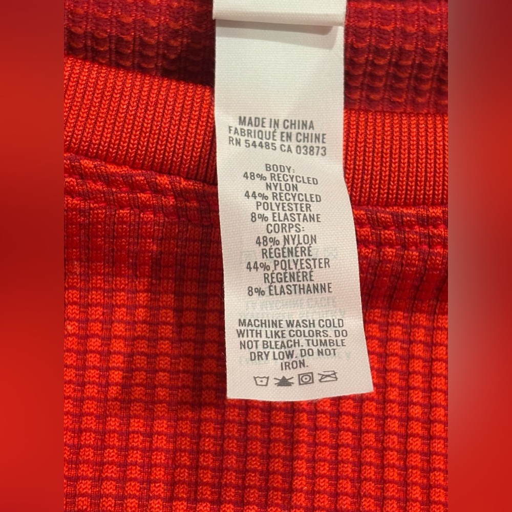 Aerie Offline NWT red long sleeve crop top,  size Medium - Picture 6 of 7